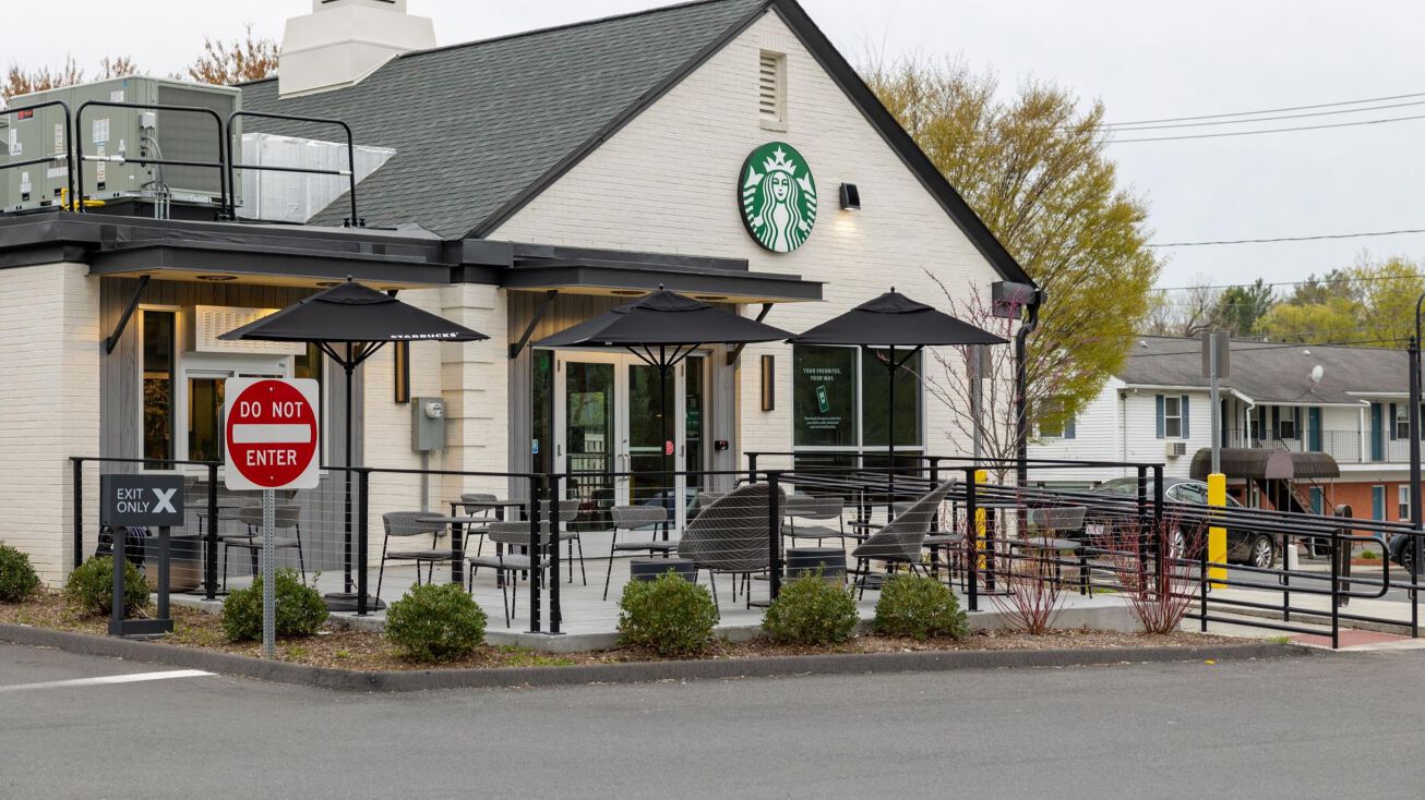 145 Housatonic St, Lee, MA 01238