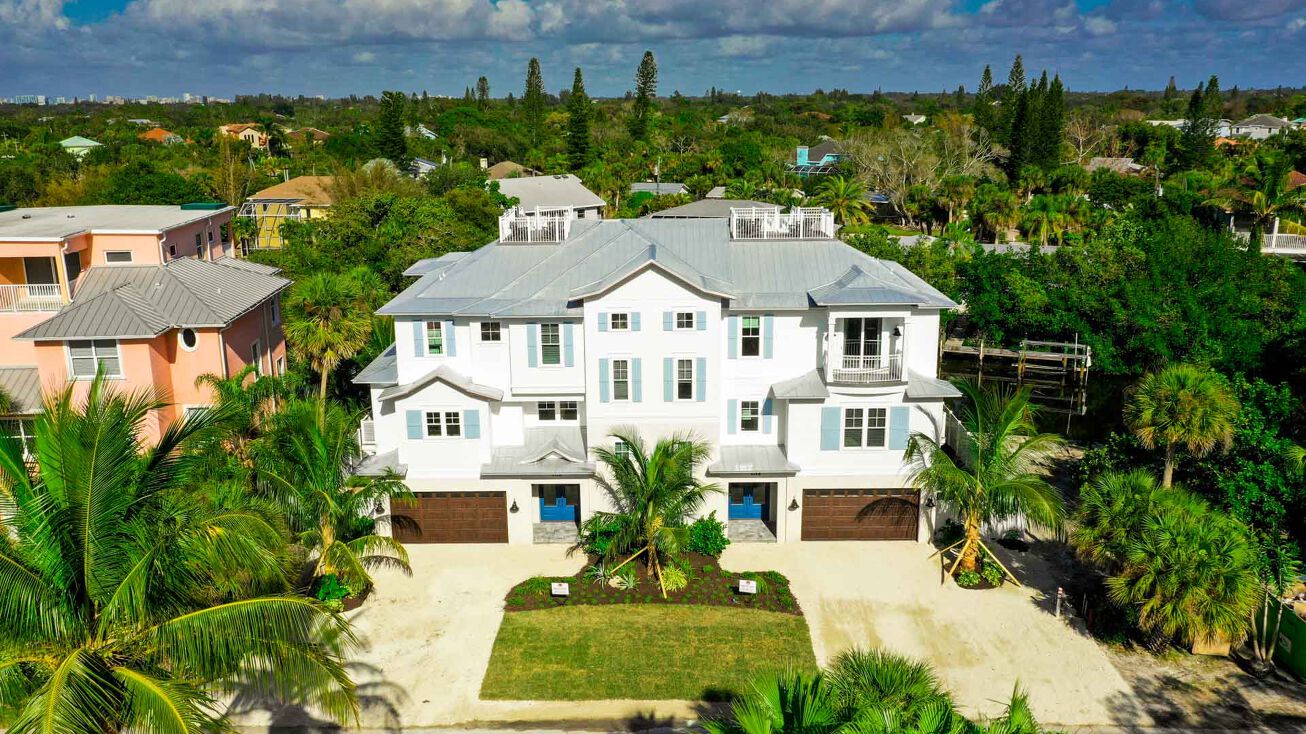 515 Canal Rd, Siesta Key, FL 34242