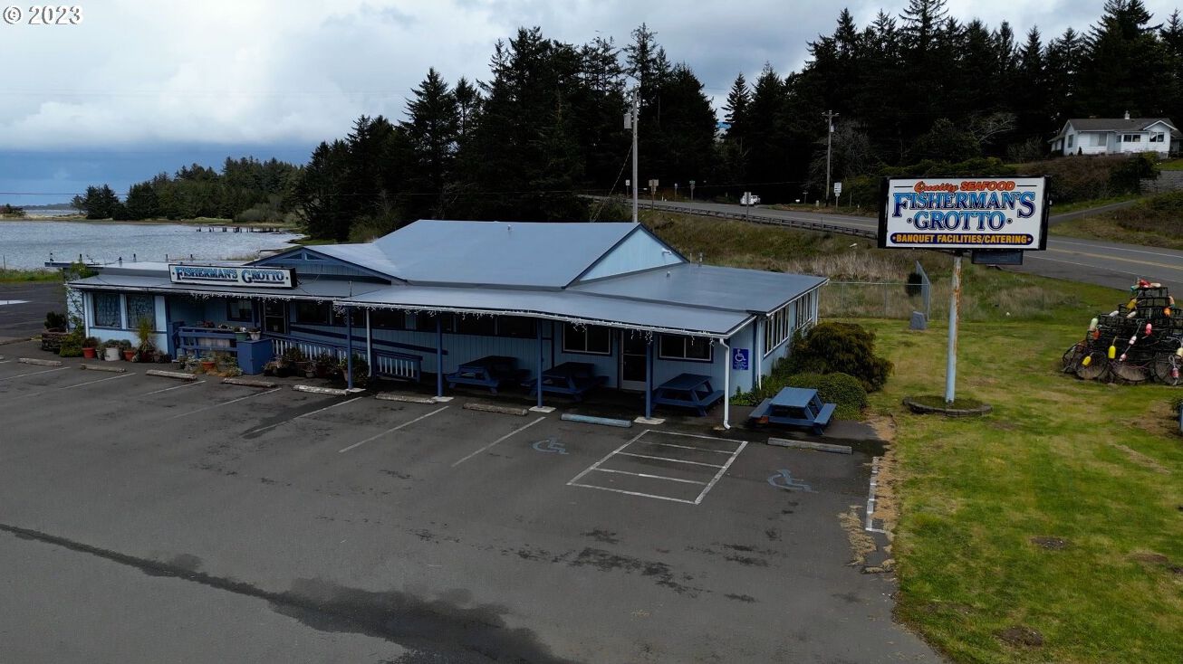 91149 Cape Arago Hwy, Coos Bay, OR 97420