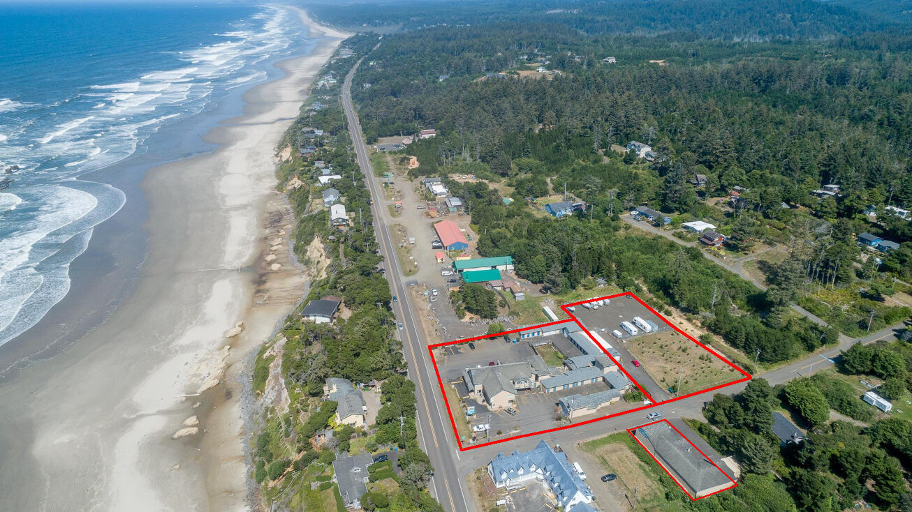 10645 NW Pacific Coast Highway, Seal Rock, OR 97376