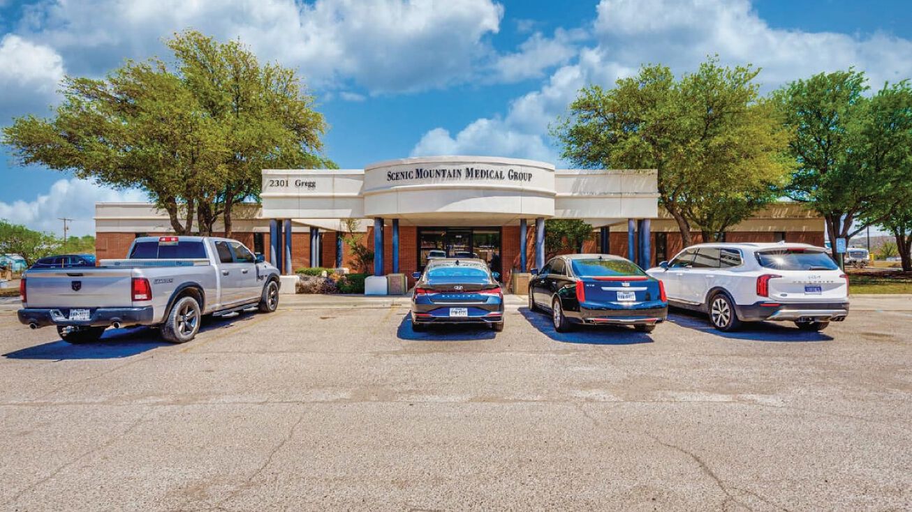 2301 S Gregg St, Big Spring, TX 79720