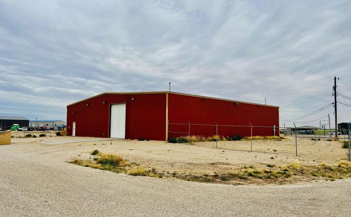 Pictures of Industrial property located at 1606 Airway, Carlsbad, NM 88220 for sales - image #1