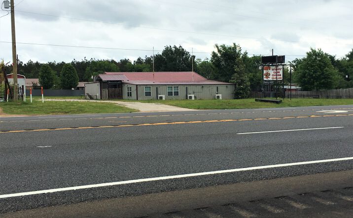 Pictures of Retail property located at 47170 US-69, Mount Selman, TX 75757 for sales - image #1
