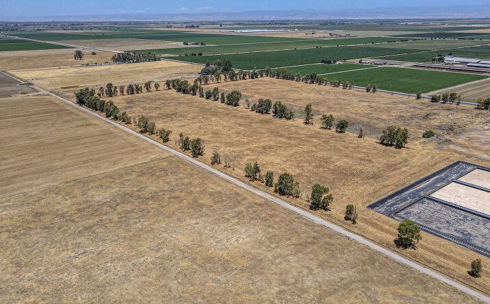 Pictures of Land property located at Los Banos Hwy, Merced, CA 95340 for sales - image #1
