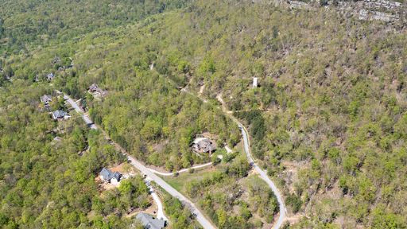Rocky Ledge Rd, Chattanooga, TN 37343