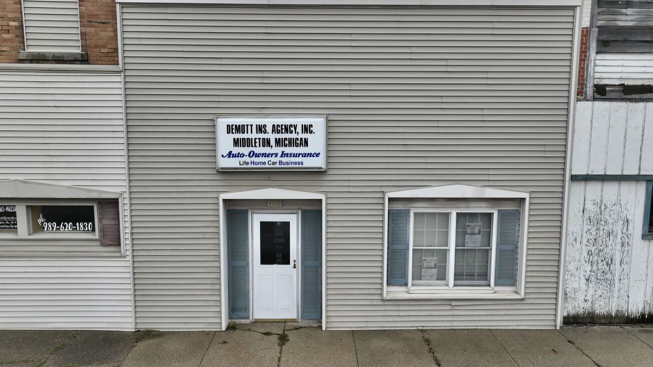 108 N Newton St, Middleton, MI 48856 Retail Property for Sale