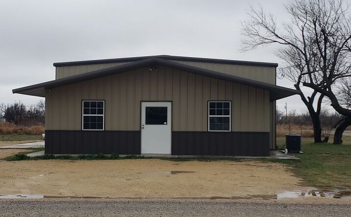 Pictures of Industrial property located at 937 Harlan Ave, Hermleigh, TX 79526 for sales - image #1