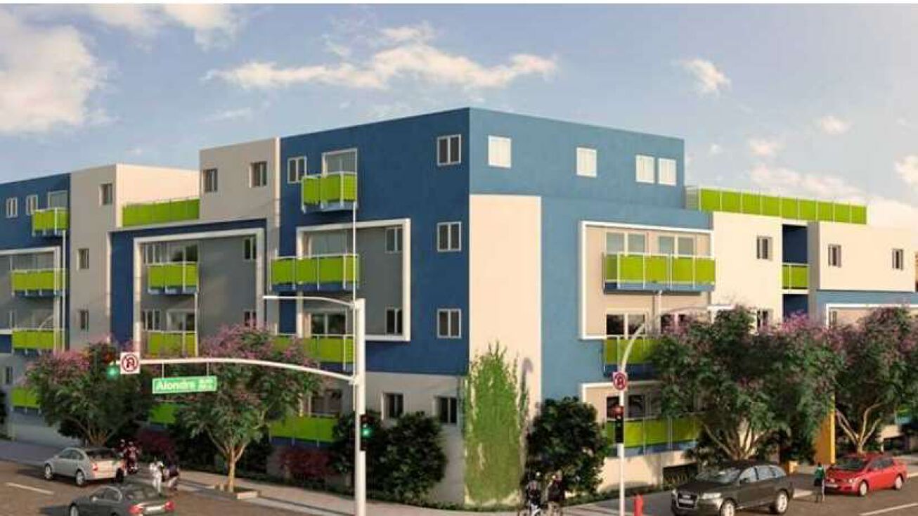 16101 S Figueroa St, Gardena, CA 90248