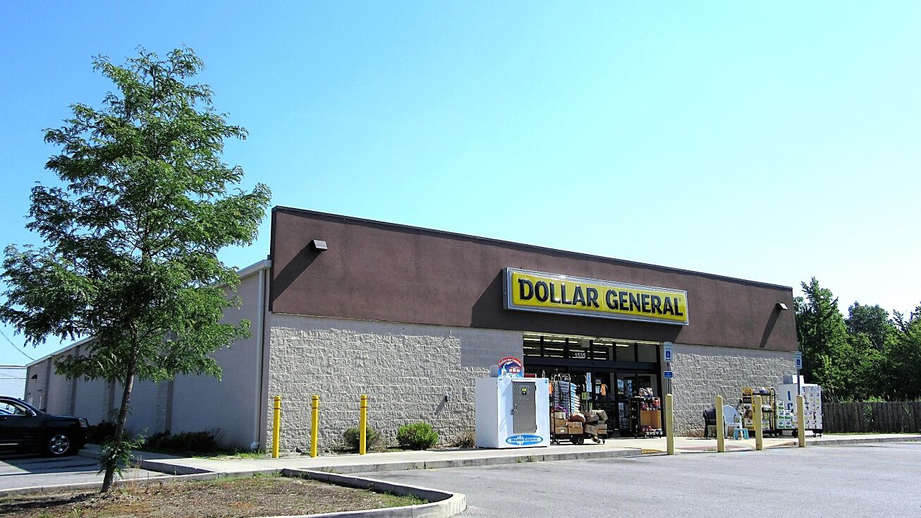 805 Avenue of the States, Chester, PA 19013