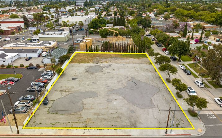 Pictures of Land property located at 675 E Wardlow, Long Beach, CA 90807 for sales - image #1