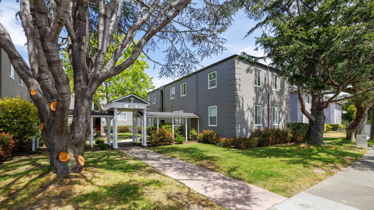 970 Magnolia Ave, Millbrae, CA 94030