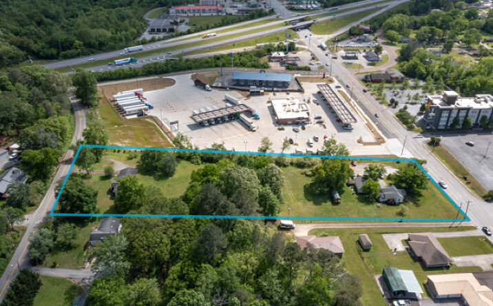 image of property at 315 PATTEN CHAPEL RD Chattanooga TN 37419-1523