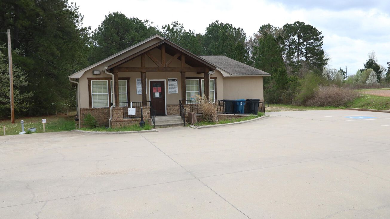 670 Spur 156, Waskom, TX 75692