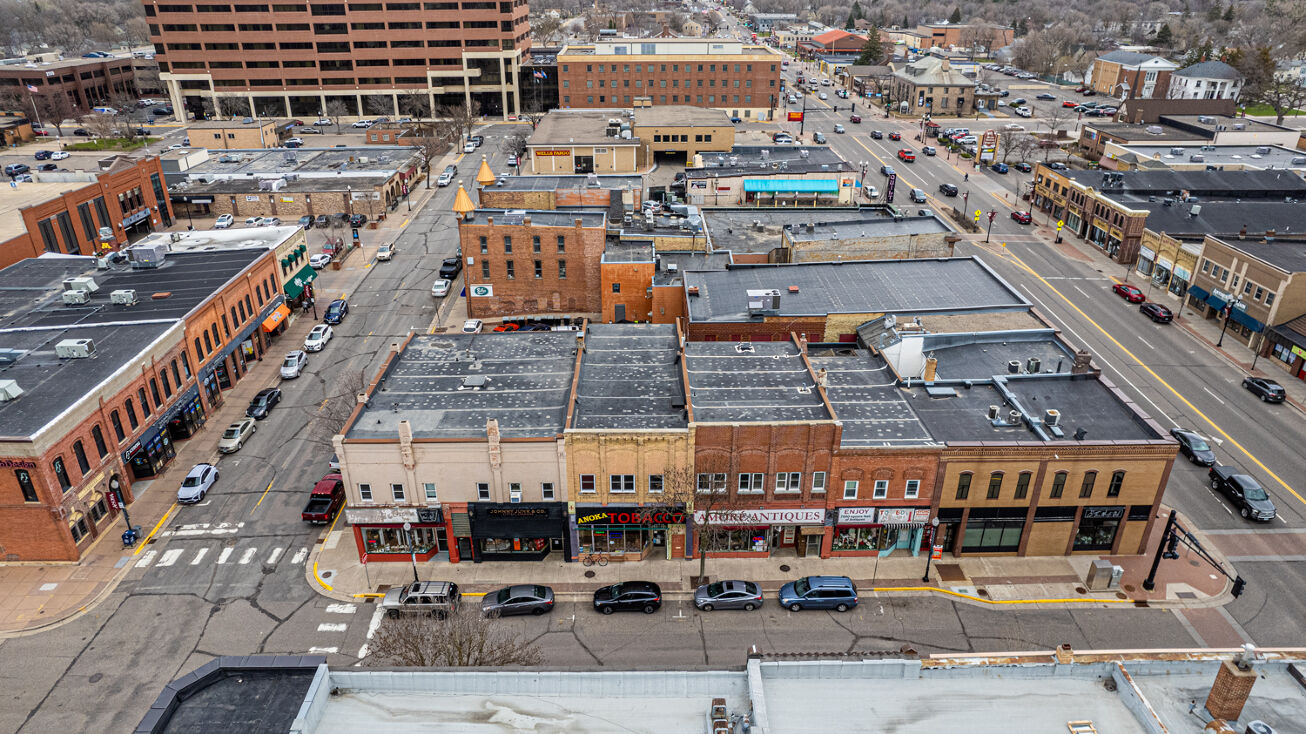 2010 2nd Ave, Anoka, MN 55303