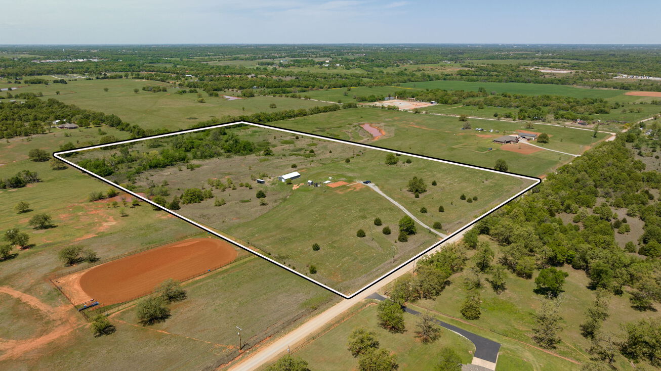 21787 Meridian Ave, Blanchard, OK 73010