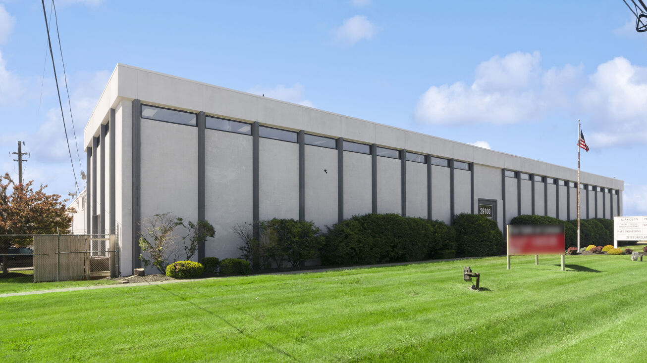 29100 Lakeland Blvd, Wickliffe, OH 44092