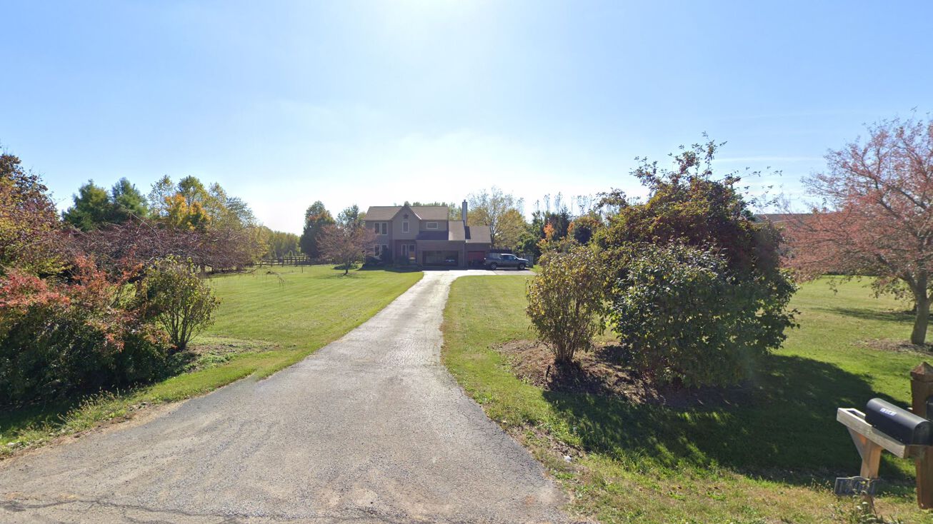 13041 Miller Rd NW, Johnstown, OH 43031