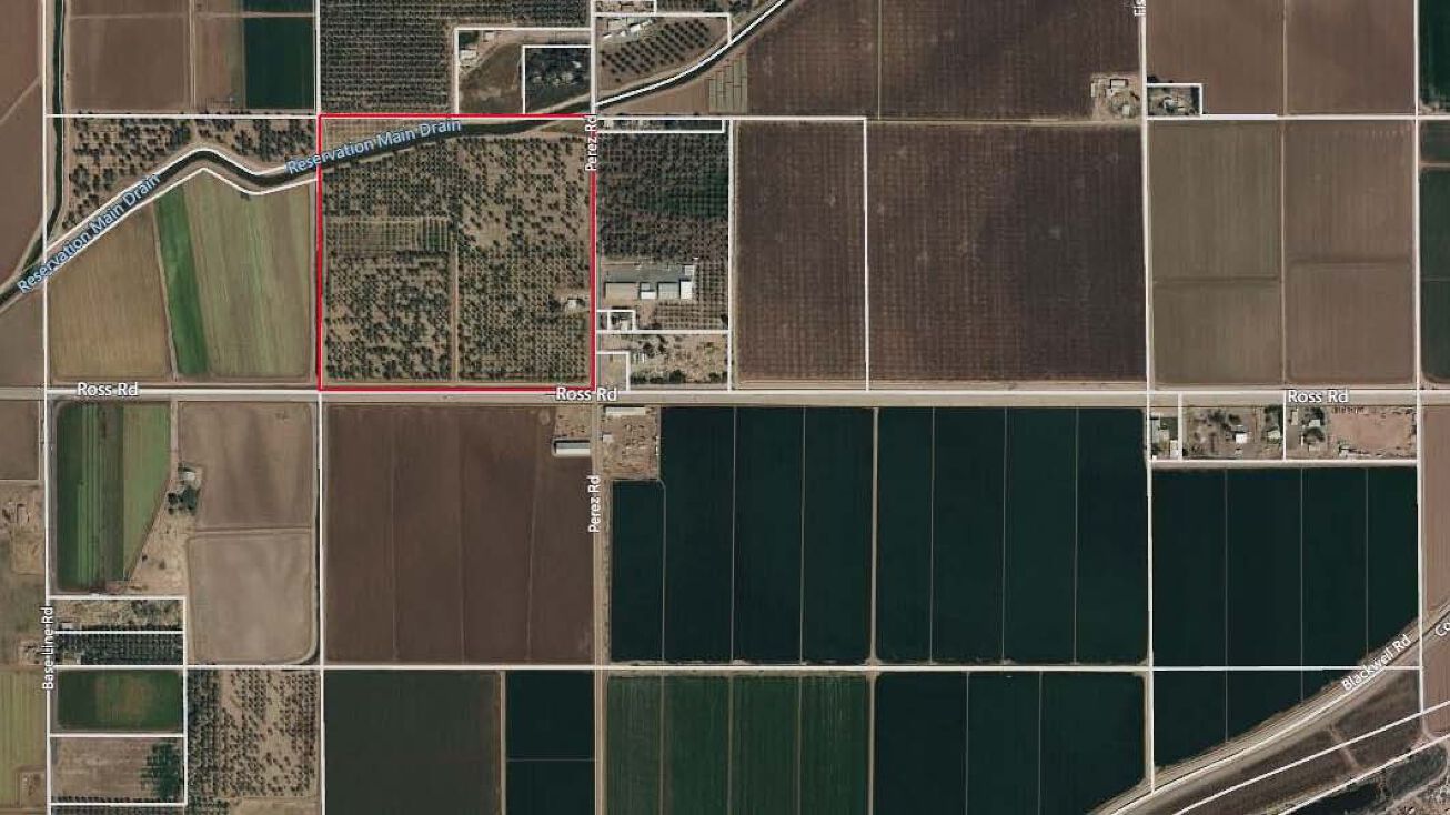 1115 Perez Rd, Winterhaven, CA 92283