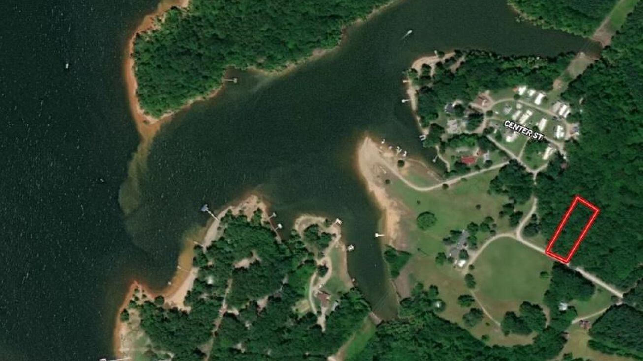 322 Jaber Rd, Clarksville, VA 23927