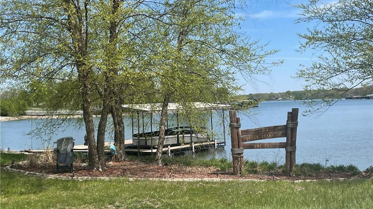 Lot 729 Eagle Point Drive, Altamont, MO 64620