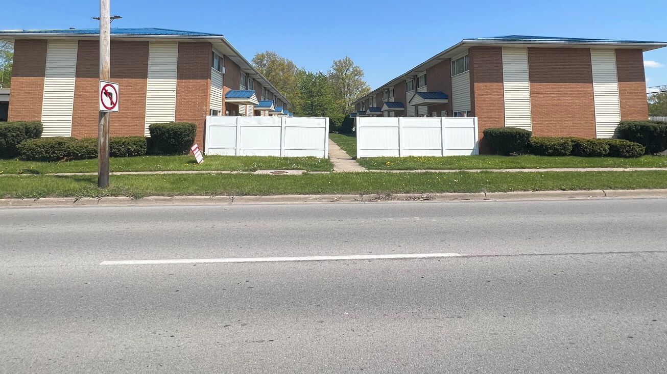 601 Abbe Rd N, Elyria, OH 44035