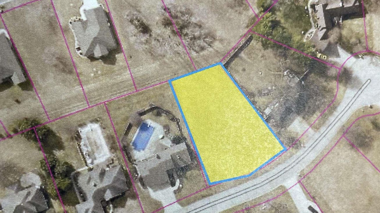 Fox Chase Dr, Bristol, IN 46507