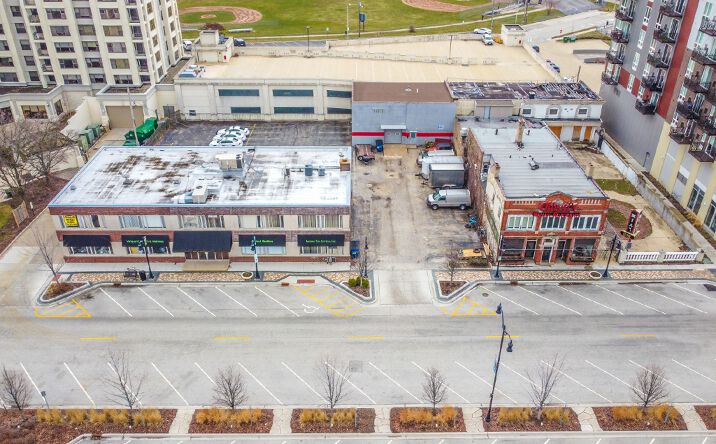 Pictures of Retail, Land property located at 1575-85 Ellinwood St, Des Plaines, IL 60016 for sales - image #1