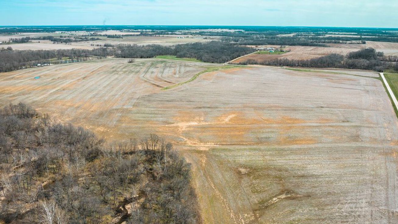 14117 Audrain Rd 256, Centralia, MO 65240