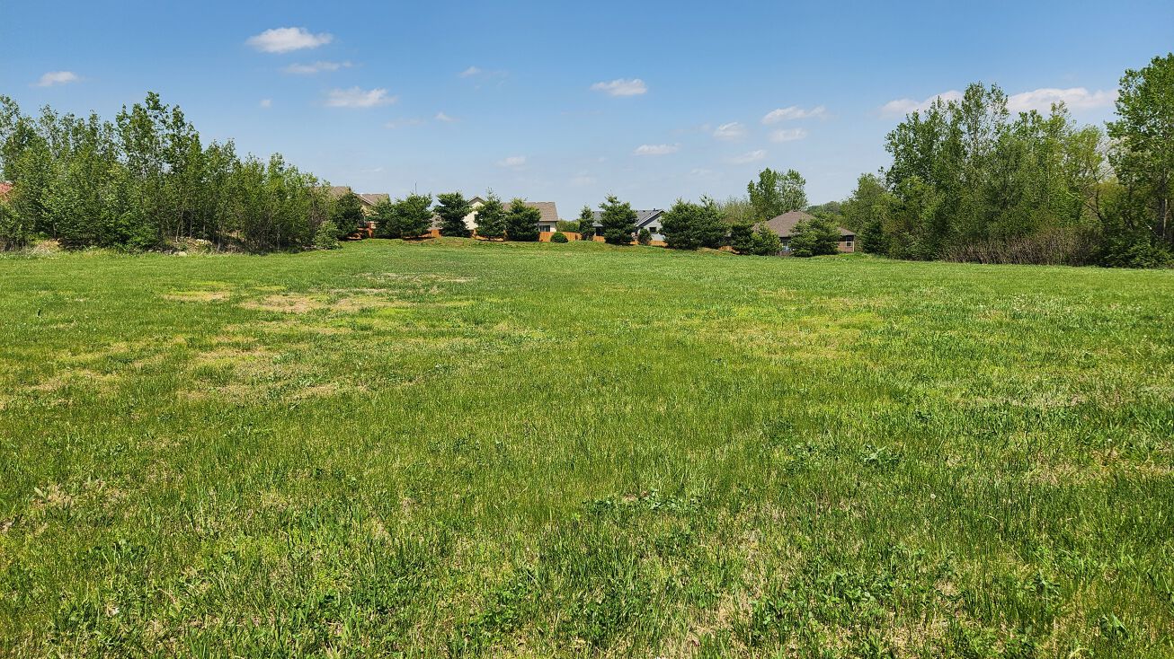 800 Eisenhower Rd, Leavenworth, KS 66048