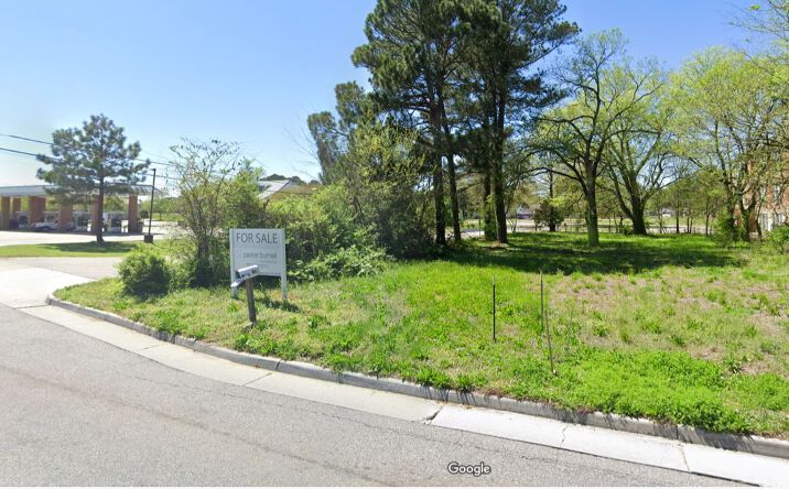 Pictures of Land property located at 136 George Washington Hwy N, Chesapeake, VA 23323 for sales - image #1