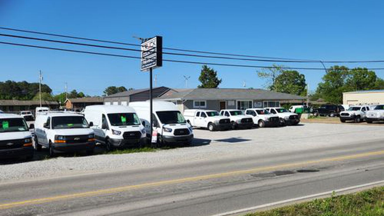 253 Patterson Ave, Fort Oglethorpe, GA 30742