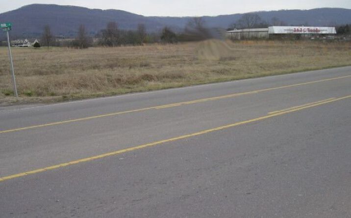 Pictures of Land property located at Main St, Pikeville, TN 37367 for sales - image #1