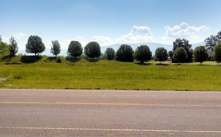 Pictures of Land property located at 0002 Main Street ( Tract #2 ), Pikeville, TN 37367 for sales - image #1