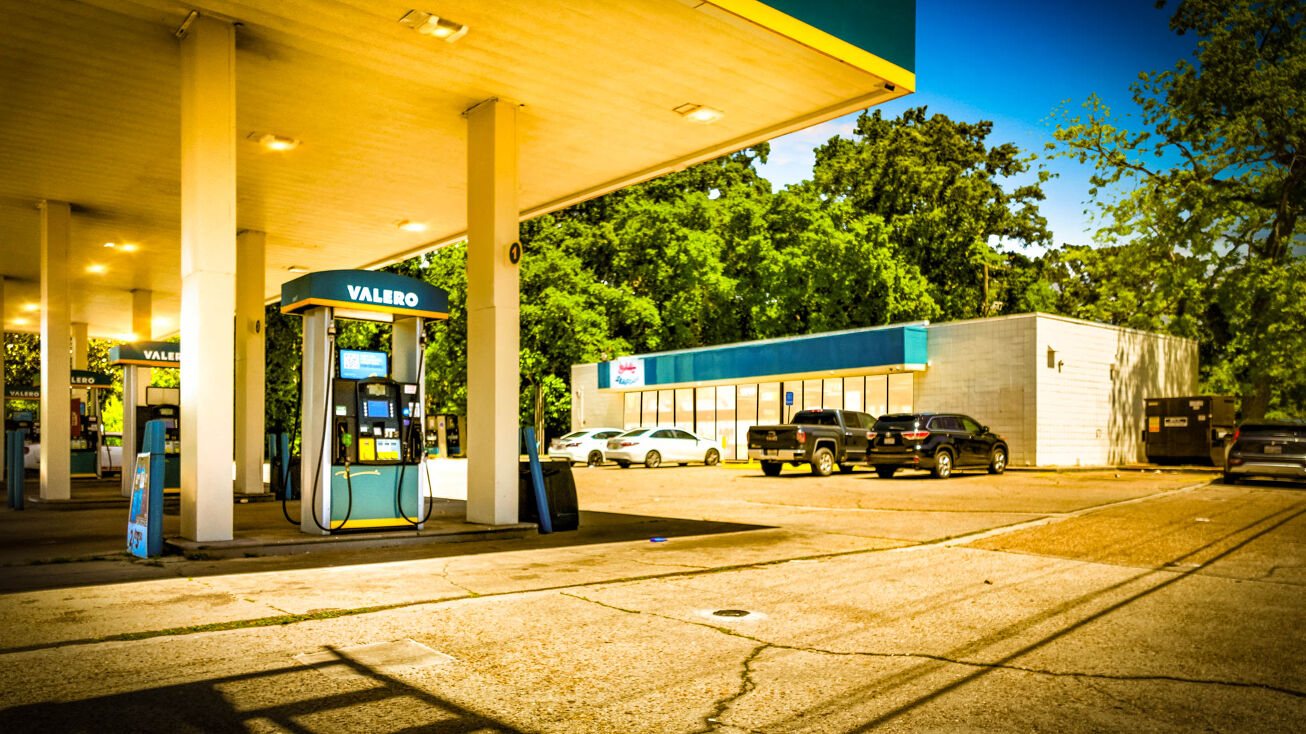 3110 Saint Stephens Road, Mobile, AL 36612 Retail Property for Sale