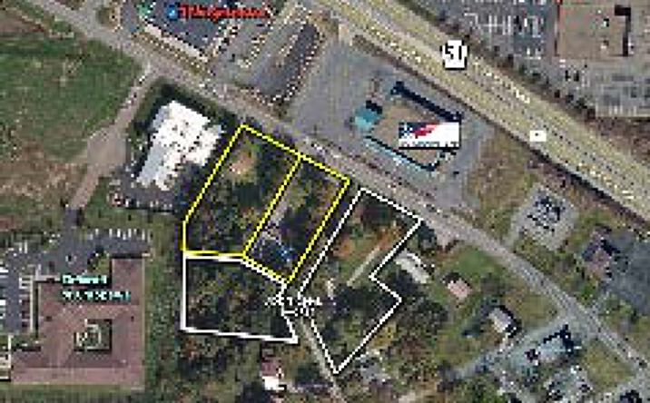 Pictures of Land property located at 2639 Darlington Rd, Beaver Falls, PA 15010 for sales - image #1