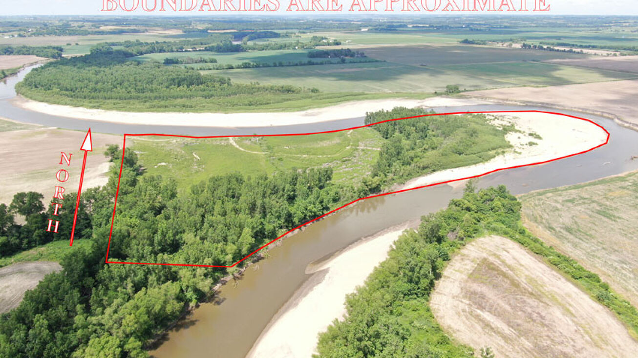 44 Acres +/ Riverfront, Elmo, MO 64445