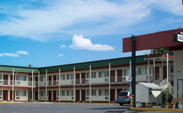 Pictures of Hospitality property located at 905 W 3rd St, La Junta, CO 81050 for sales - image #1