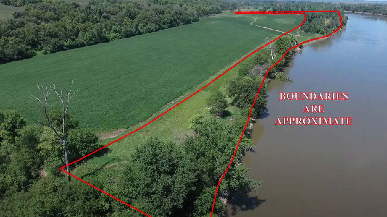 708 Rd, Rulo, NE 68431