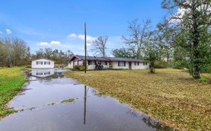 3322 Westwood Rd, Westlake, LA 70669 | Crexi.com