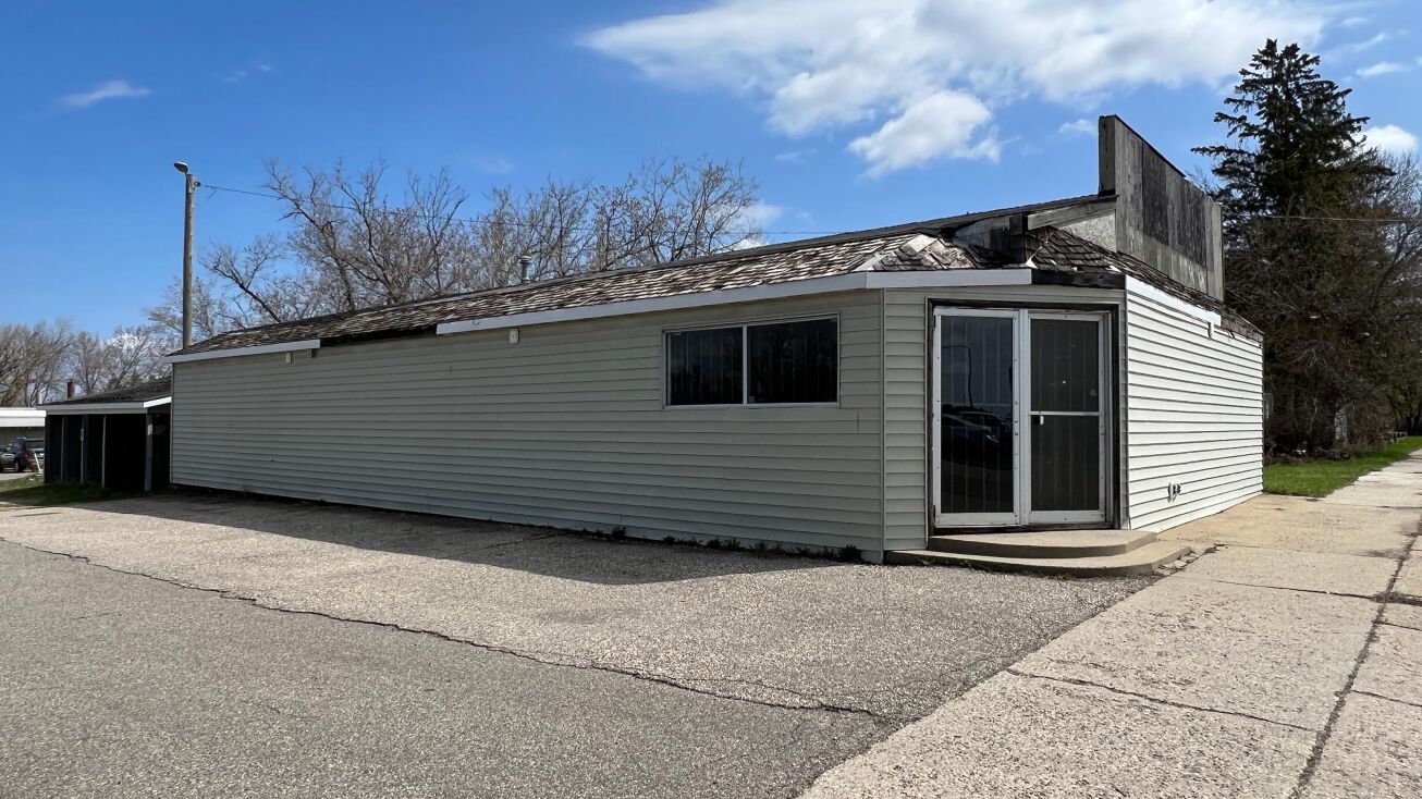 320 Paul Bunyan Drive SE, Bemidji, MN 56601