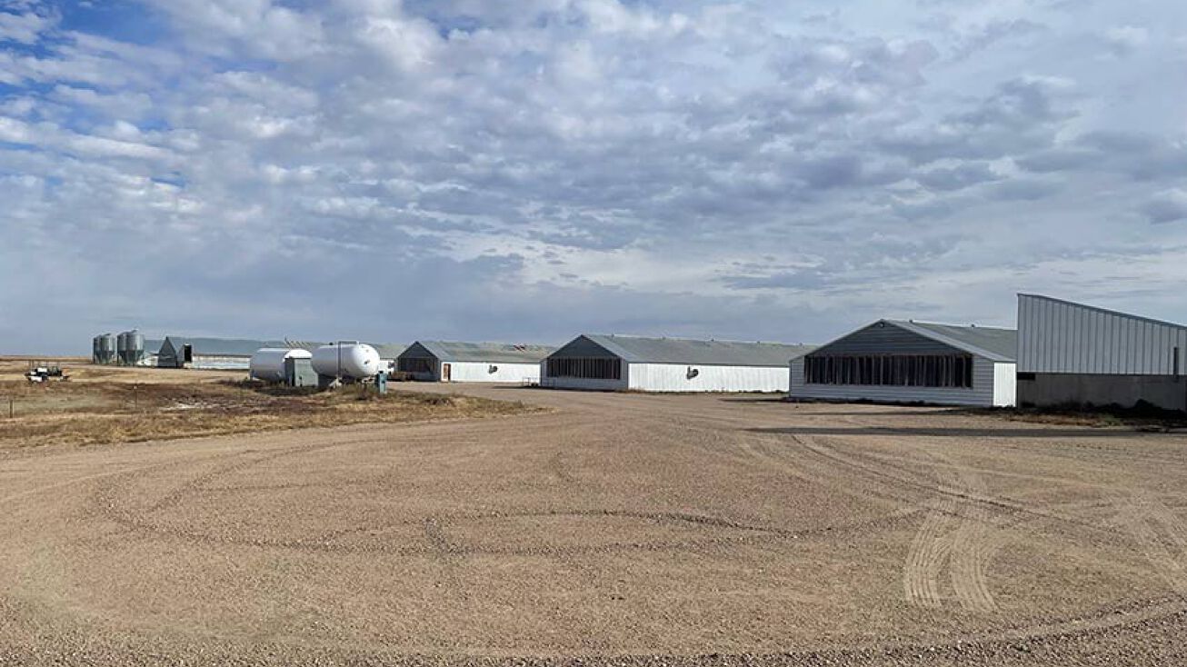 24900 CR Y, Las Animas, CO 81054