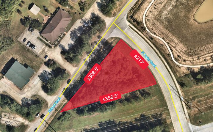 Pictures of Land property located at 0 Airport Rd, Conroe, TX 77301 for sales - image #1