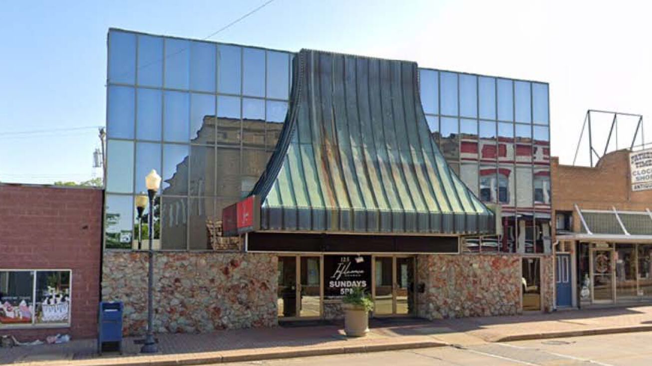 125 E Main St, Festus, MO 63028