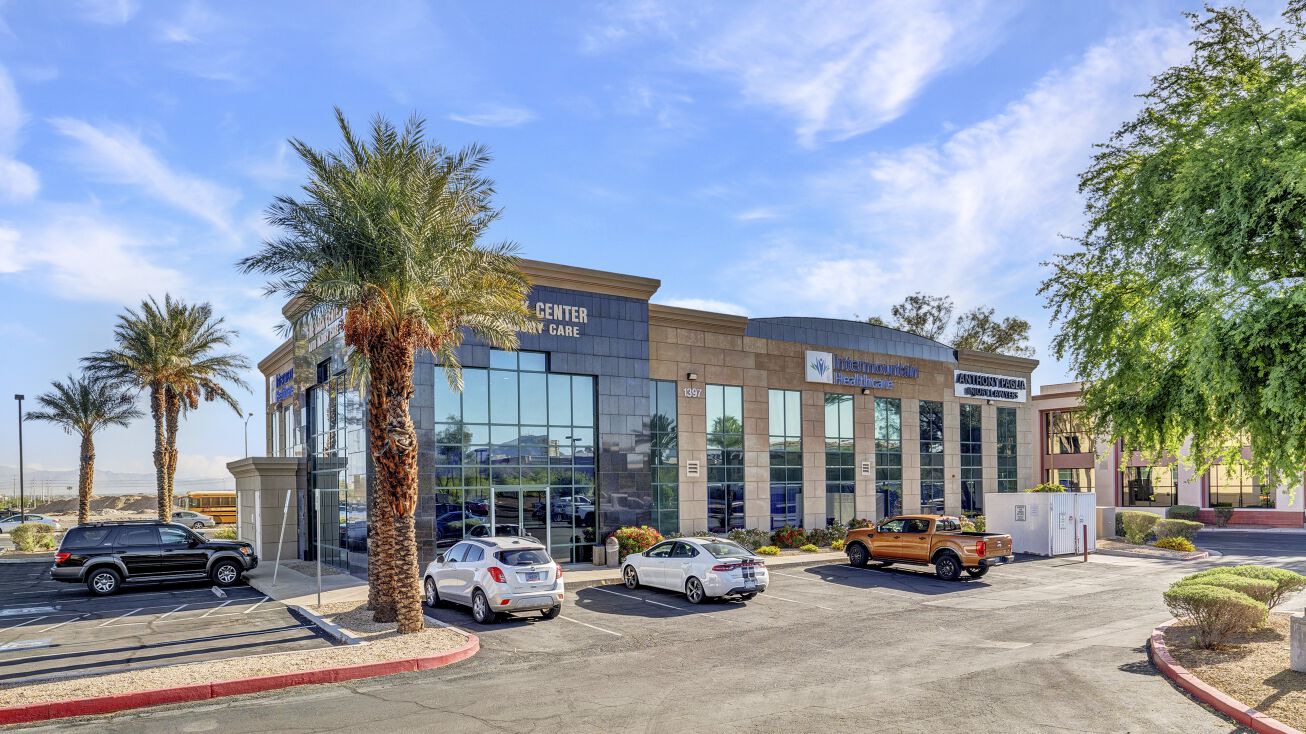 1397 Galleria Dr, Henderson, NV 89014