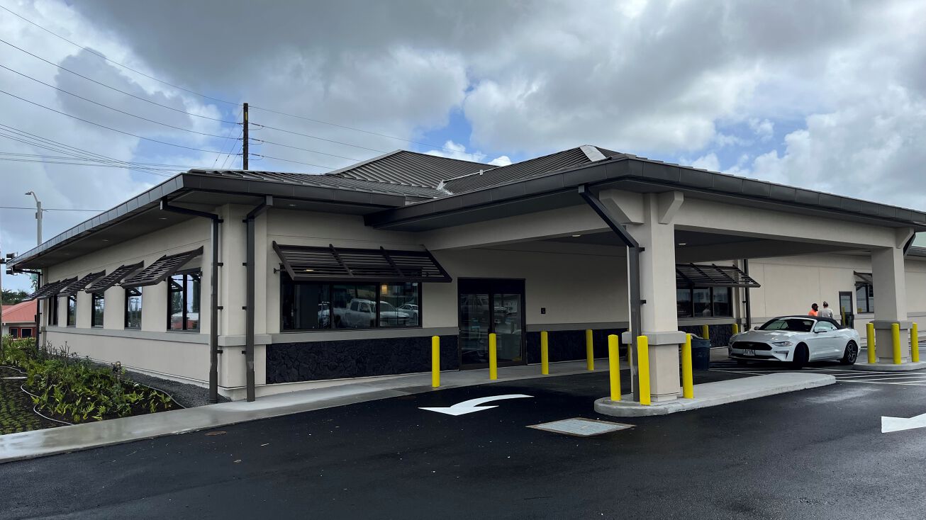 85 W Lanikaula St, Hilo, HI 96720