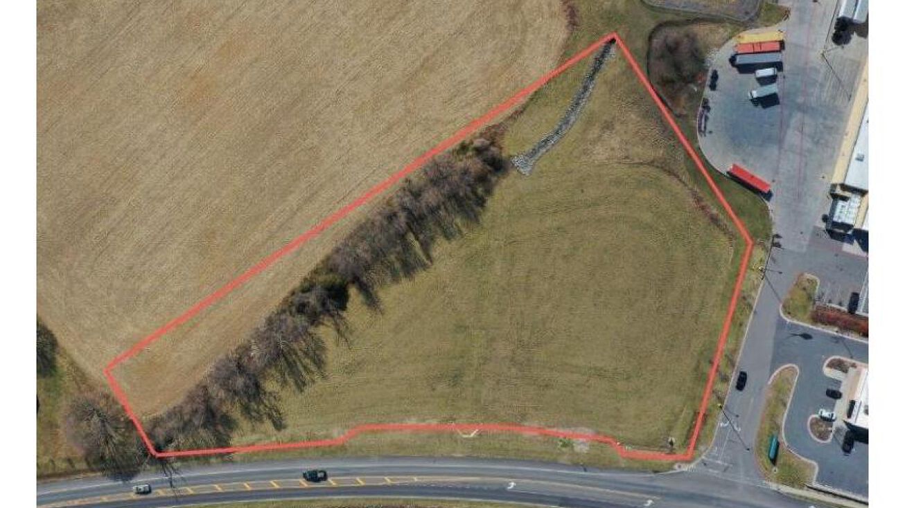 Pictures of Land property located at New Market Rd, Timberville, VA 22853 for sales image 1