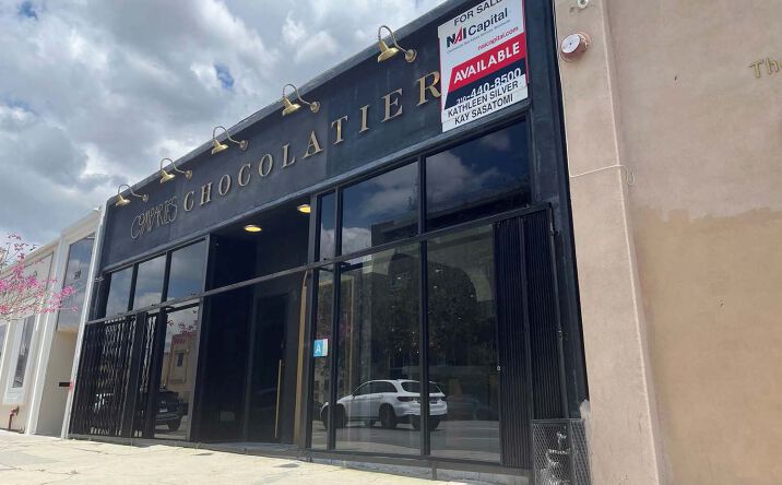 Pictures of Office, Retail property located at 516 N La Brea Ave, Los Angeles, CA 90036 for sales - image #1