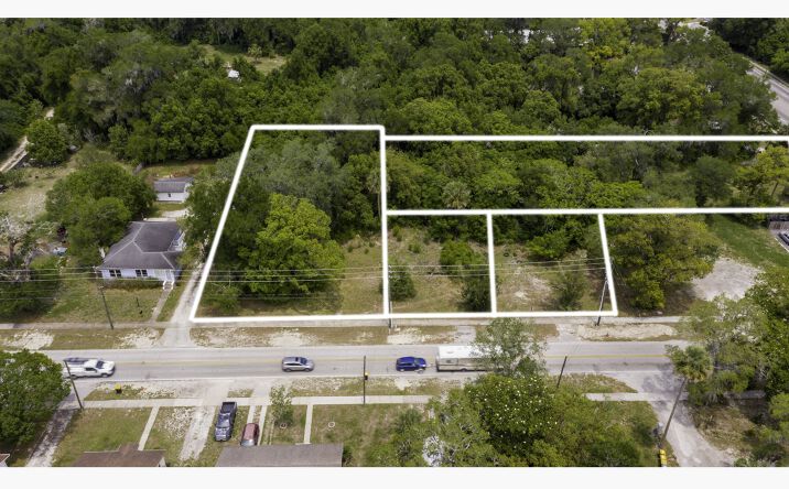 Pictures of Land property located at 143 W French Ave, Orange City, FL 32763 for sales - image #1