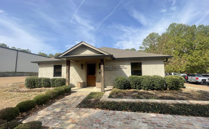 230 HIGHPOINT DR Ridgeland MS 39157-6019 APN: 071H34D0040114 | Crexi.com