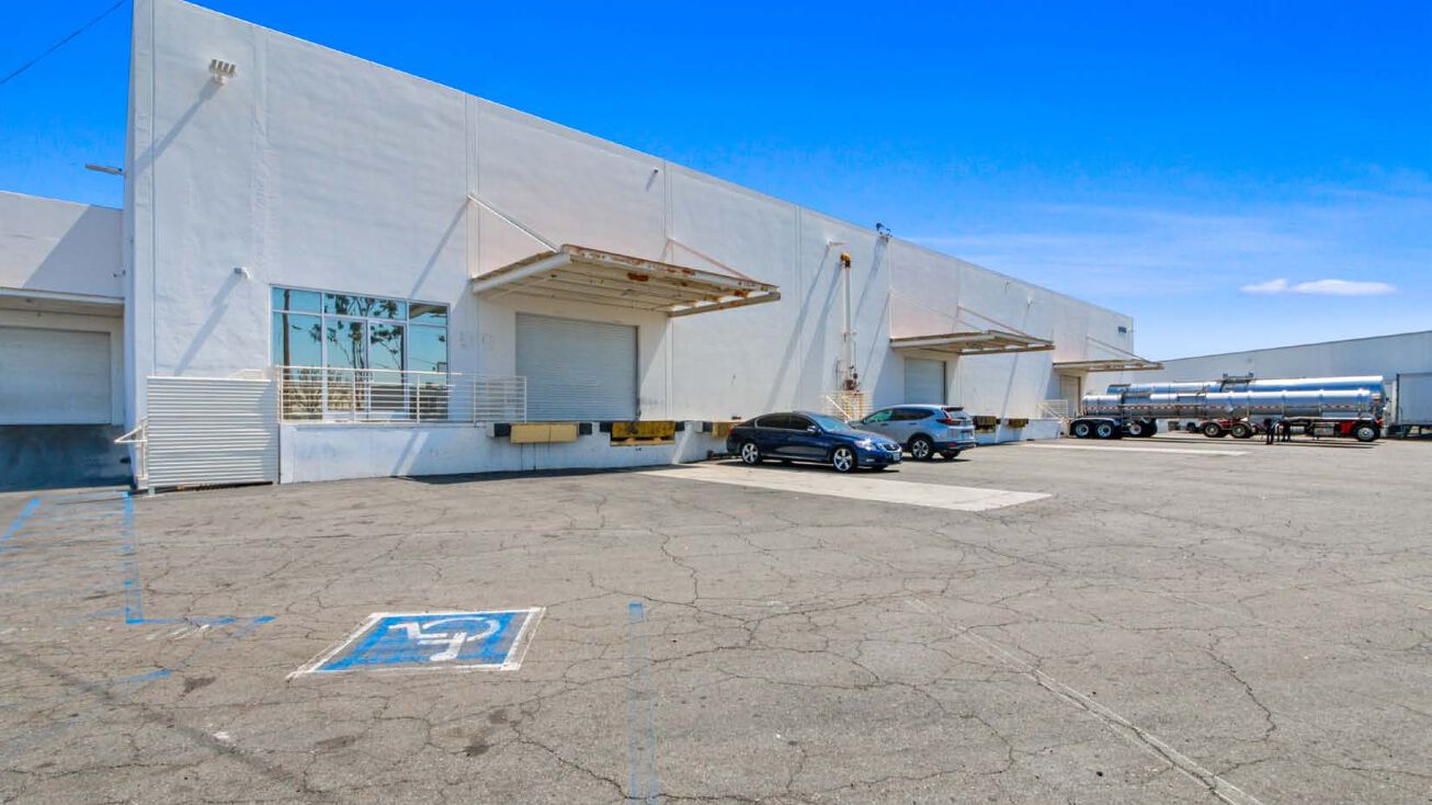 13905 Mica St, Santa Fe Springs, CA 90670